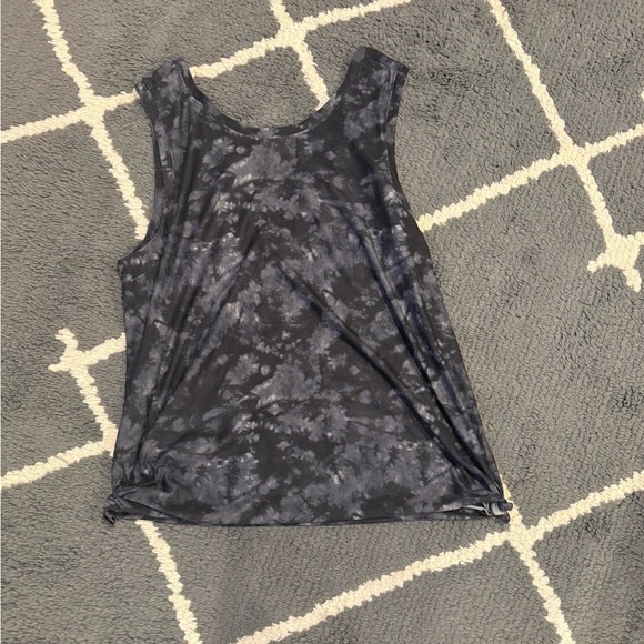 Old Navy Tops - Old Navy Breathe On Tie-Dye Tank